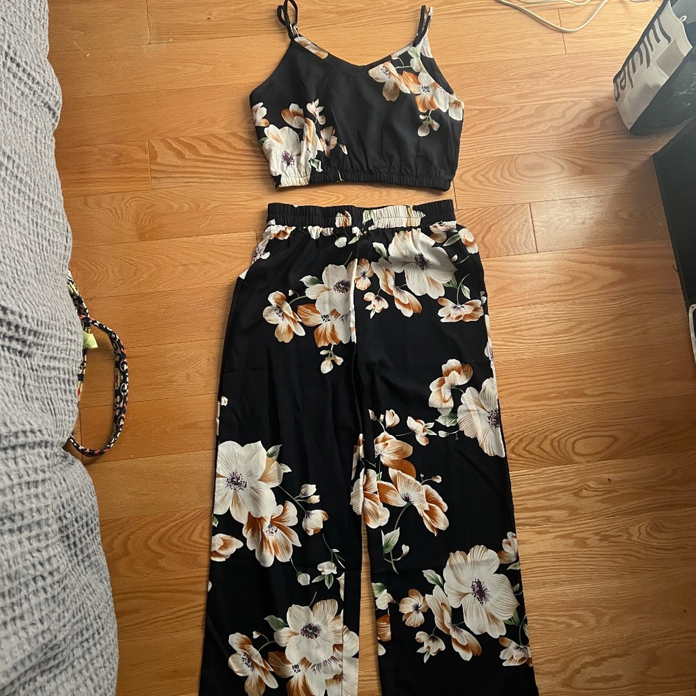 Shein floral matching set size M